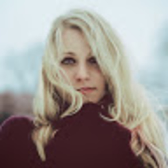 Meet your Posher, Chelsea - Picture 1 of 1